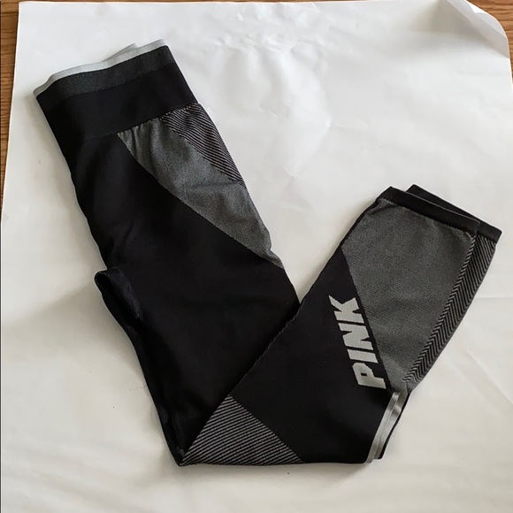 PINK Victoria's Secret Pants - Pink Leggings